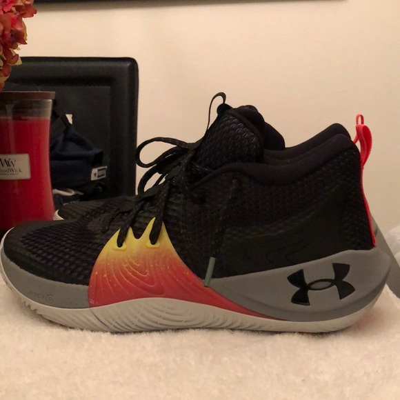 UNDER ARMOUR UA EMBIID SNEAKERS MENS SIZE 11